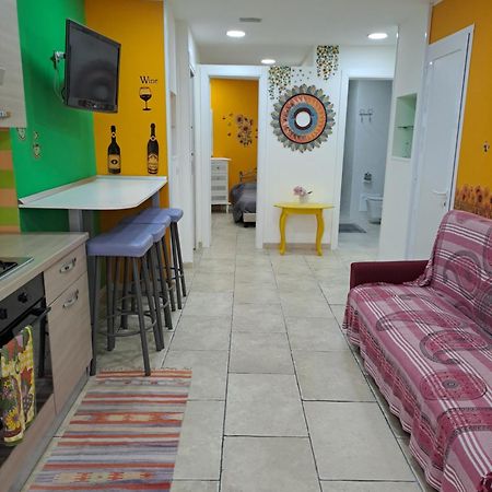 Napoli Charme Apartment ภายนอก รูปภาพ